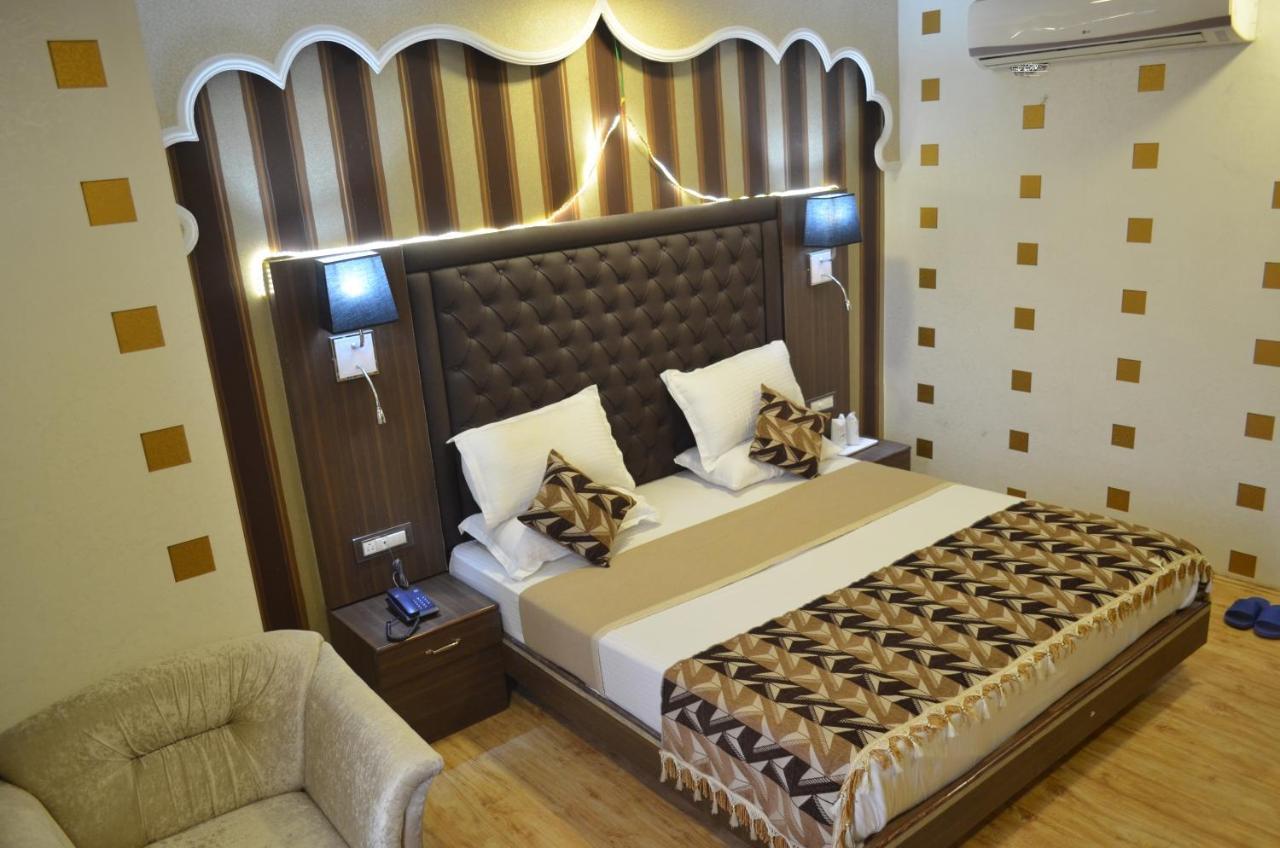 Hotel The Valley View Kashmir Srīnagar Екстериор снимка